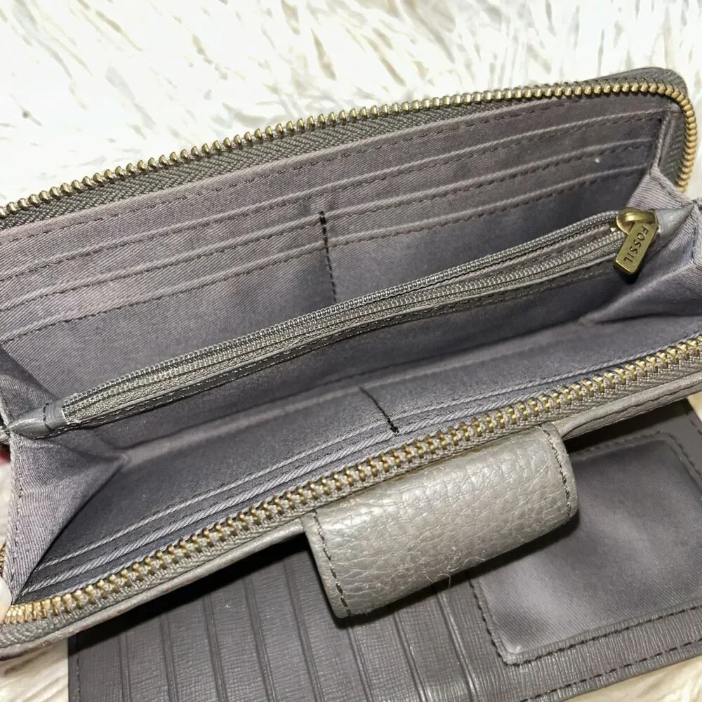 Charcoal Grey Fossil Leather Wallet with Wrist Strap Lots Of Storage
